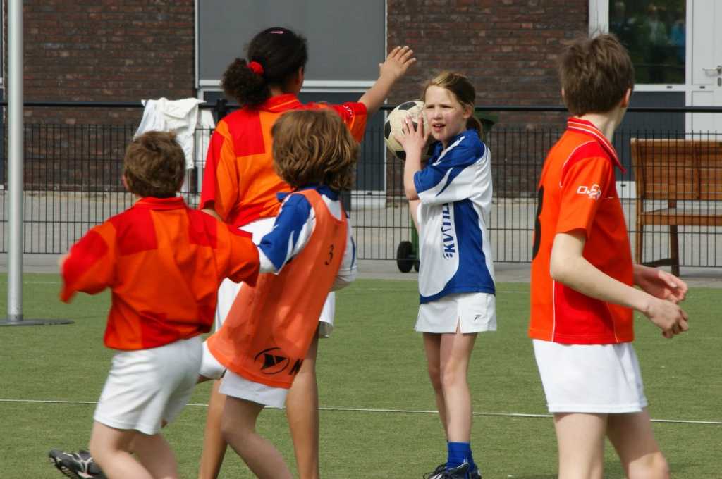 Korfbal E2 10 april 2010 -12.JPG